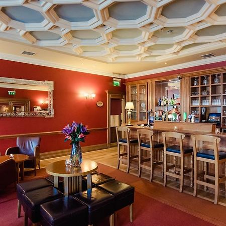 Carnegie Court Hotel Swords Exterior foto
